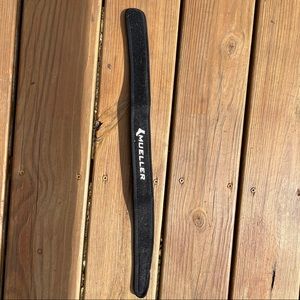 mueller knee strap
